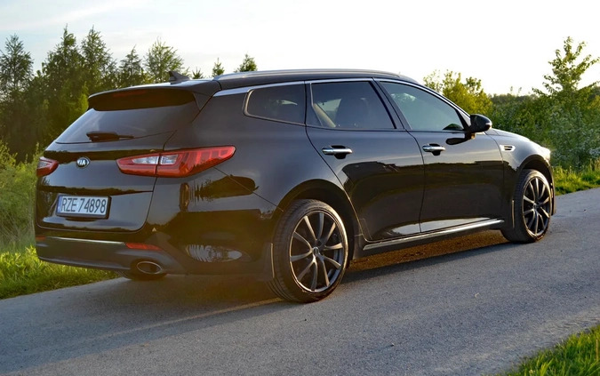 Kia Optima cena 57800 przebieg: 158000, rok produkcji 2016 z Błażowa małe 742